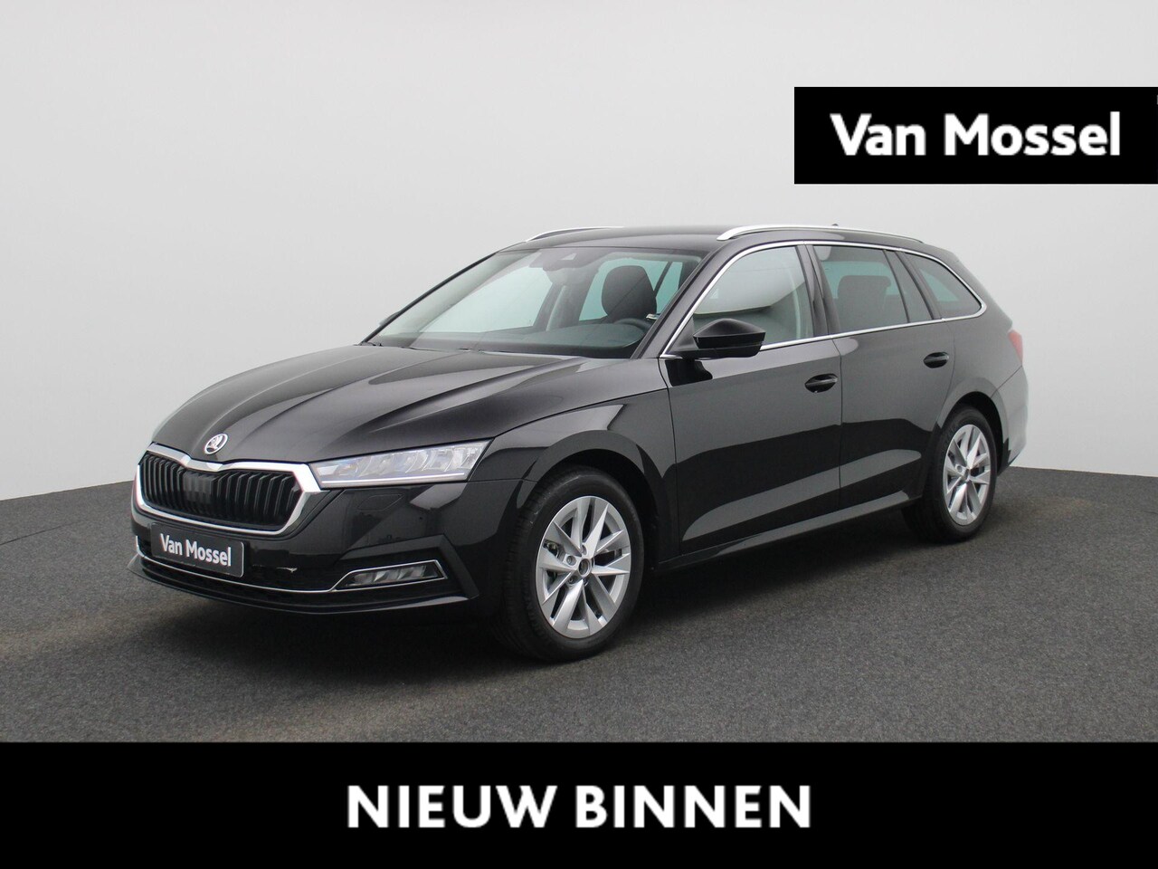 Skoda Octavia Combi - 1.0 TSI Business Edition Plus 110 PK | LED Koplampen | Navigatie | Trekhaak | Climate Cont - AutoWereld.nl