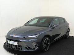 CUPRA Leon - 1.5 TSI e-Hybrid Business | Achteruitrijcamera | 3-zone airco | Dodehoek detectie | Keyles