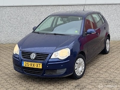 Volkswagen Polo - 1.4 Sportline Automaat / Airco / weinig KM