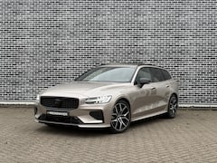 Volvo V60 - T6 Recharge AWD Plus Black Edition | Panoramadak | Harman & Kardon Audio | Adaptive Cruise
