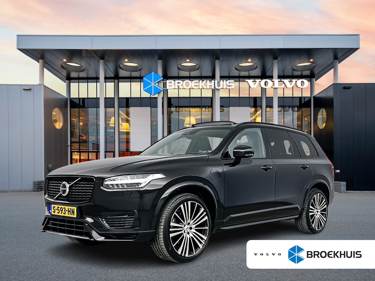 Volvo XC90 - T8 Recharge R-Design | Long Range | 22" | Luchtvering | Bowers & Wilkins | Trekhaak | Head - AutoWereld.nl