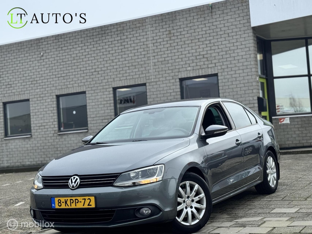 Volkswagen Jetta - 1.2 TSI Comfort Executive Line|Navi Cruise - AutoWereld.nl