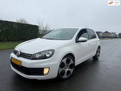 Volkswagen Golf - 1.2 TSI APK 4-2027/GTI VELGEN/AIRCO