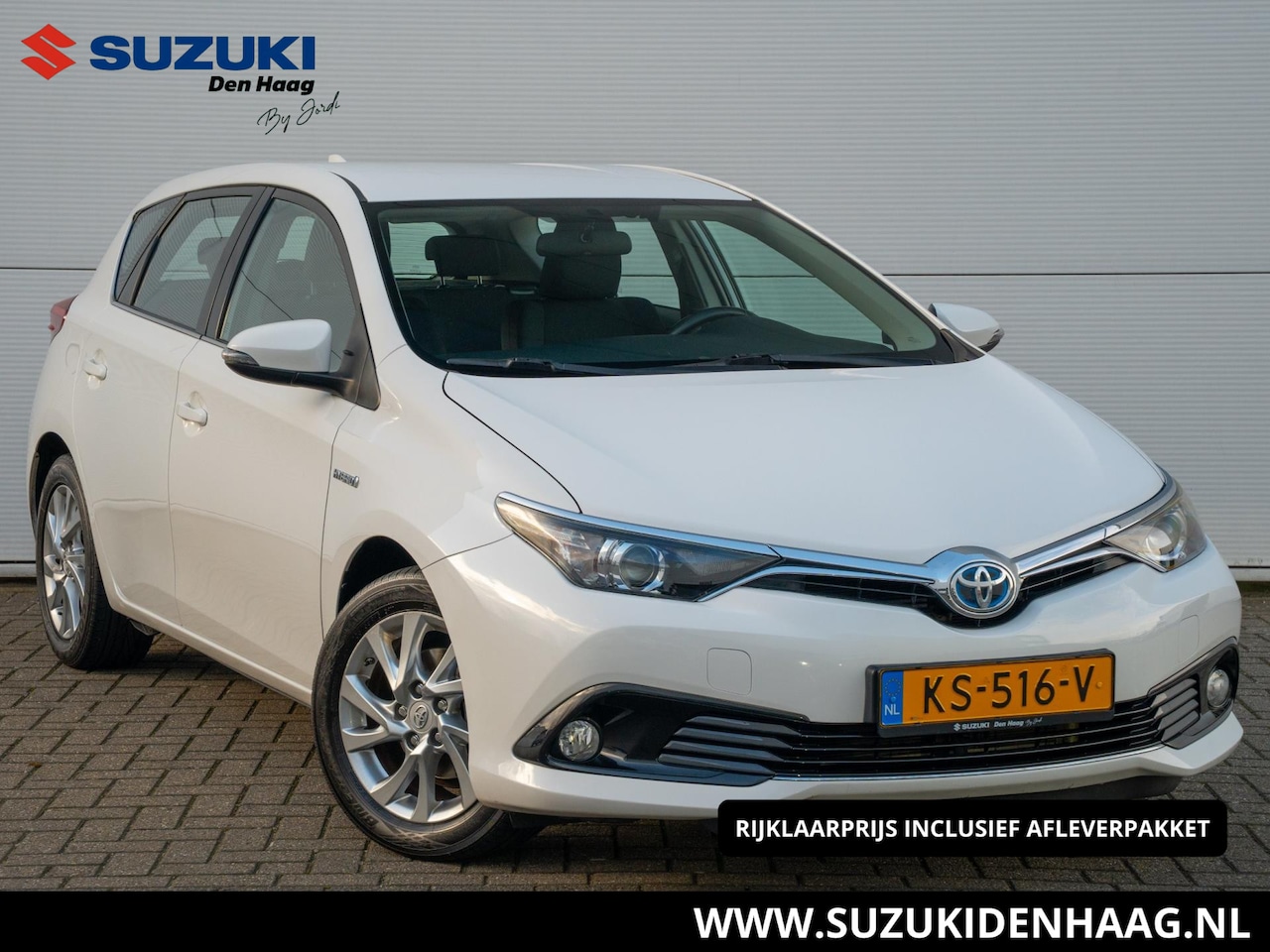 Toyota Auris - 1.8 Hybrid Aspiration | Achteruitrijcamera | Cruise Control - AutoWereld.nl