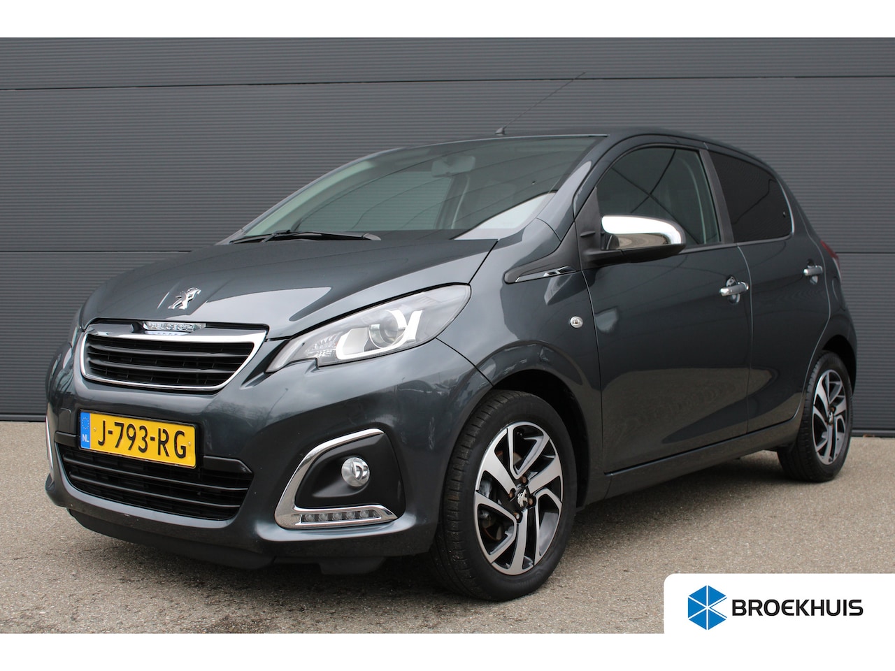 Peugeot 108 - 1.0 e-VTi Allure | Navi by app | Camera | Climate control | Apple carplay | Lichtmetaal | - AutoWereld.nl