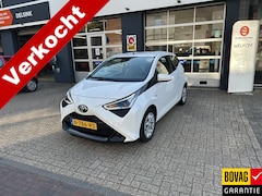 Toyota Aygo - 1.0 VVT-i Automaat x-play All-in Prijs Cruise/Carplay/Airco/Camera Eurorepar