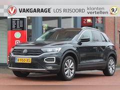 Volkswagen T-Roc - 1.5 TSI DSG *Business* | Trekhaak | Camera | Adaptive Cruise Control | Carplay | Climate C