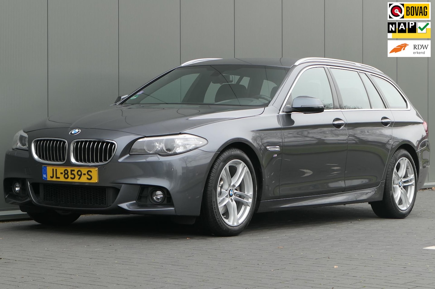 BMW 5-serie Touring - 520i M-Sport Edition High Executive NAP Navi Memory - AutoWereld.nl