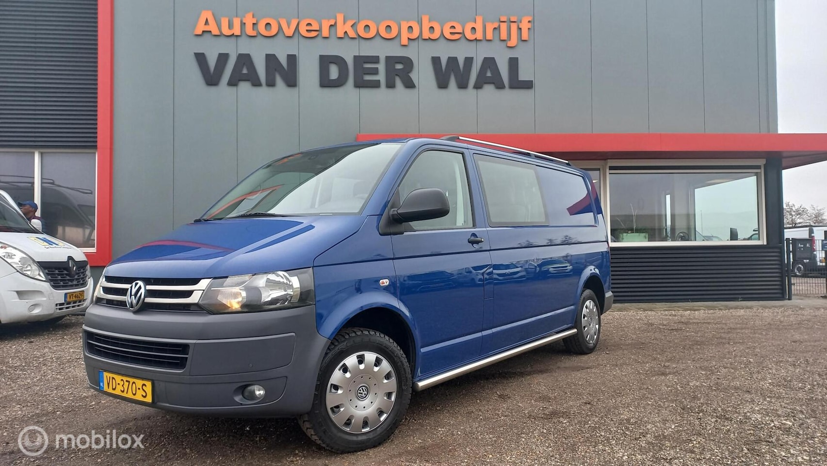 Volkswagen Transporter - 2.0 TDI L2H1 BM DC Budgetline 2.0 TDI L2H1 BM DC Budgetline - AutoWereld.nl