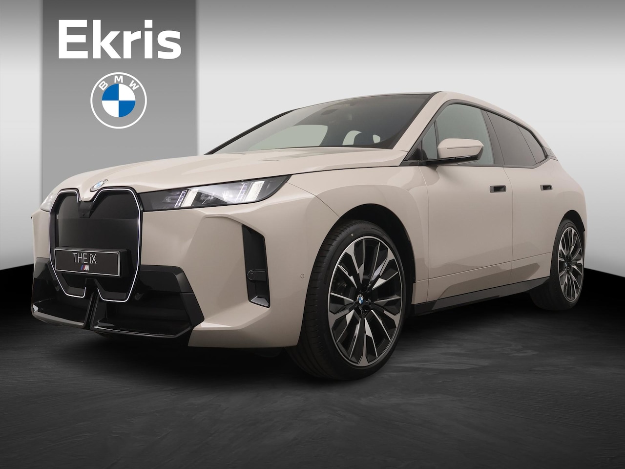 BMW iX - xDrive45 101 kWh | M Sportpakket | M Sportpakket Pro | Comfort Pack | Innovation Pack - AutoWereld.nl