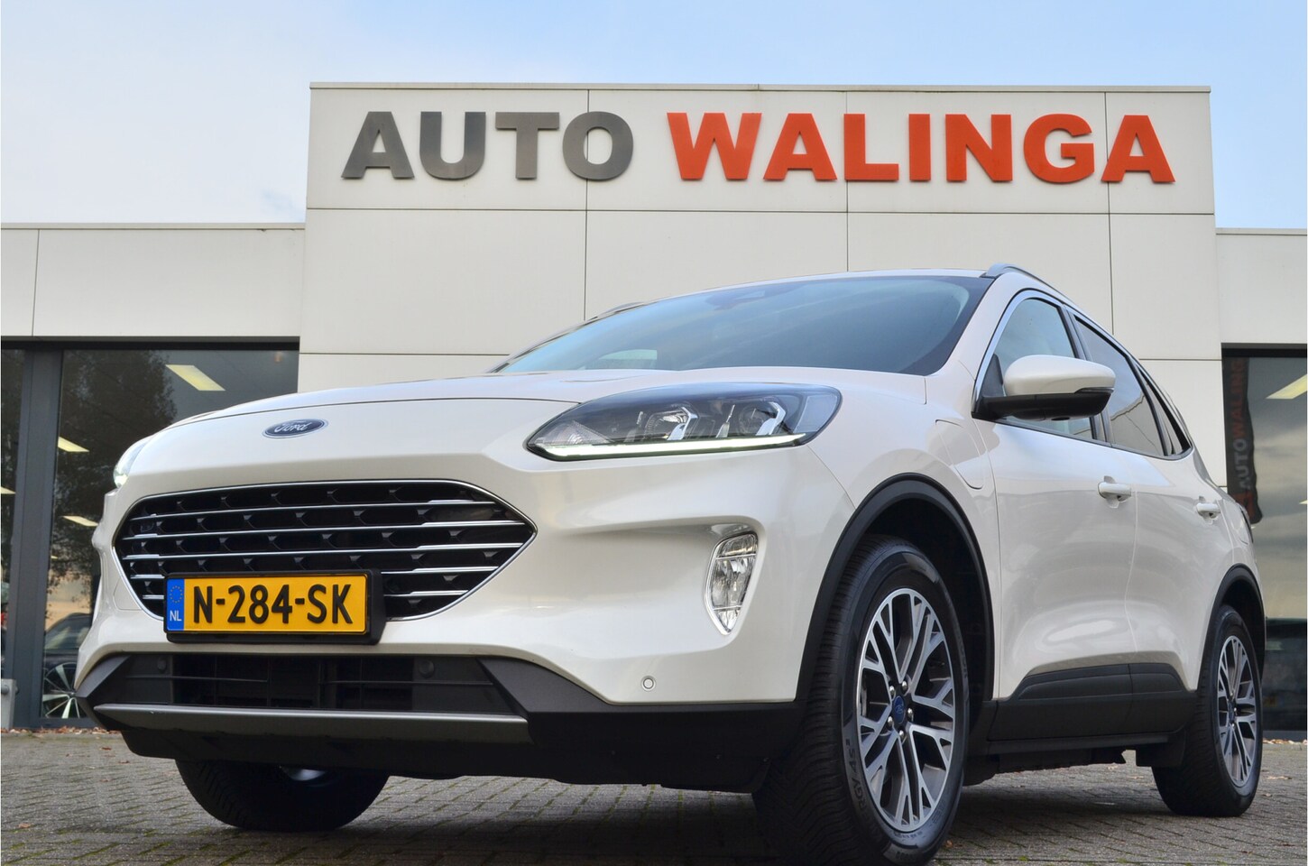 Ford Kuga - 2.5 PHEV Carplay Achteruitrijcamera Spoorwisselassistent  Digital Cockpit - AutoWereld.nl