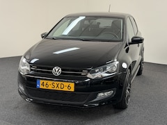 Volkswagen Polo - 1.2 TSI Comfortline Cruise Control / Navigatie / 17" LM Velgen / Airco
