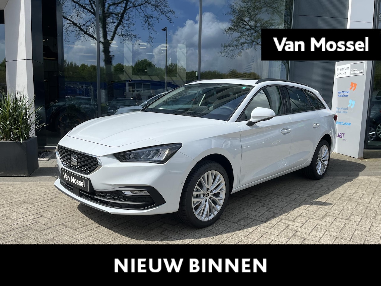 SEAT Leon Sportstourer - 1.5 TSI Style Business Intense 115 PK | Climate Control | Lichtmetalen Velgen | Parkeersen - AutoWereld.nl