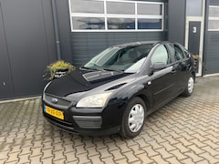 Ford Focus - 1.6-16V Trend NIEUWE APK