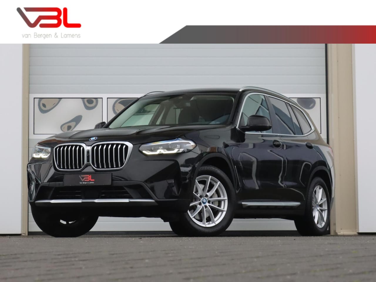 BMW X3 - xDrive30e 292PK High Executive | SOH 96% | ACC | H&K Audio - AutoWereld.nl