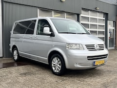 Volkswagen Transporter Caravelle - 2.5 TDI DC Invalide vervoer Airco Cruise controle Trekhaak 4-Persoons Stoelverwarming Appl