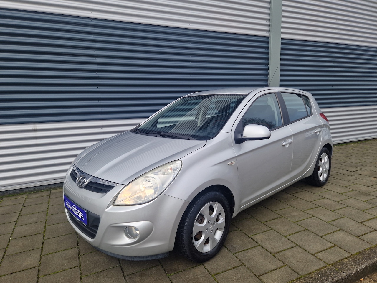 Hyundai i20 - 1.4i i-Catcher NAP, Climatronic, complete onderhoudshistorie - AutoWereld.nl