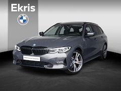 BMW 3-serie Touring - 330e | Innovationspakket | Comfort Access | Achteruitrijcamera | Panoramadak | Stoelverwar