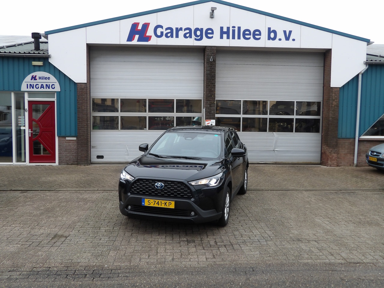 Toyota Corolla Cross - 2.0 High Power Hybrid Active 2.0 High Power Hybrid Active - AutoWereld.nl