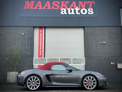 Porsche 718 Boxster S - 2.5 / PDK / Sport Chrono / Seat memory / NL auto / Leder / Red softtop / 350PK