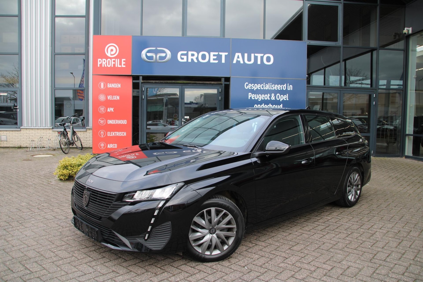 Peugeot 308 SW - 1.2 PureTech 110pk Active Pack Airco Carplay Trekhaak Super mooi - AutoWereld.nl