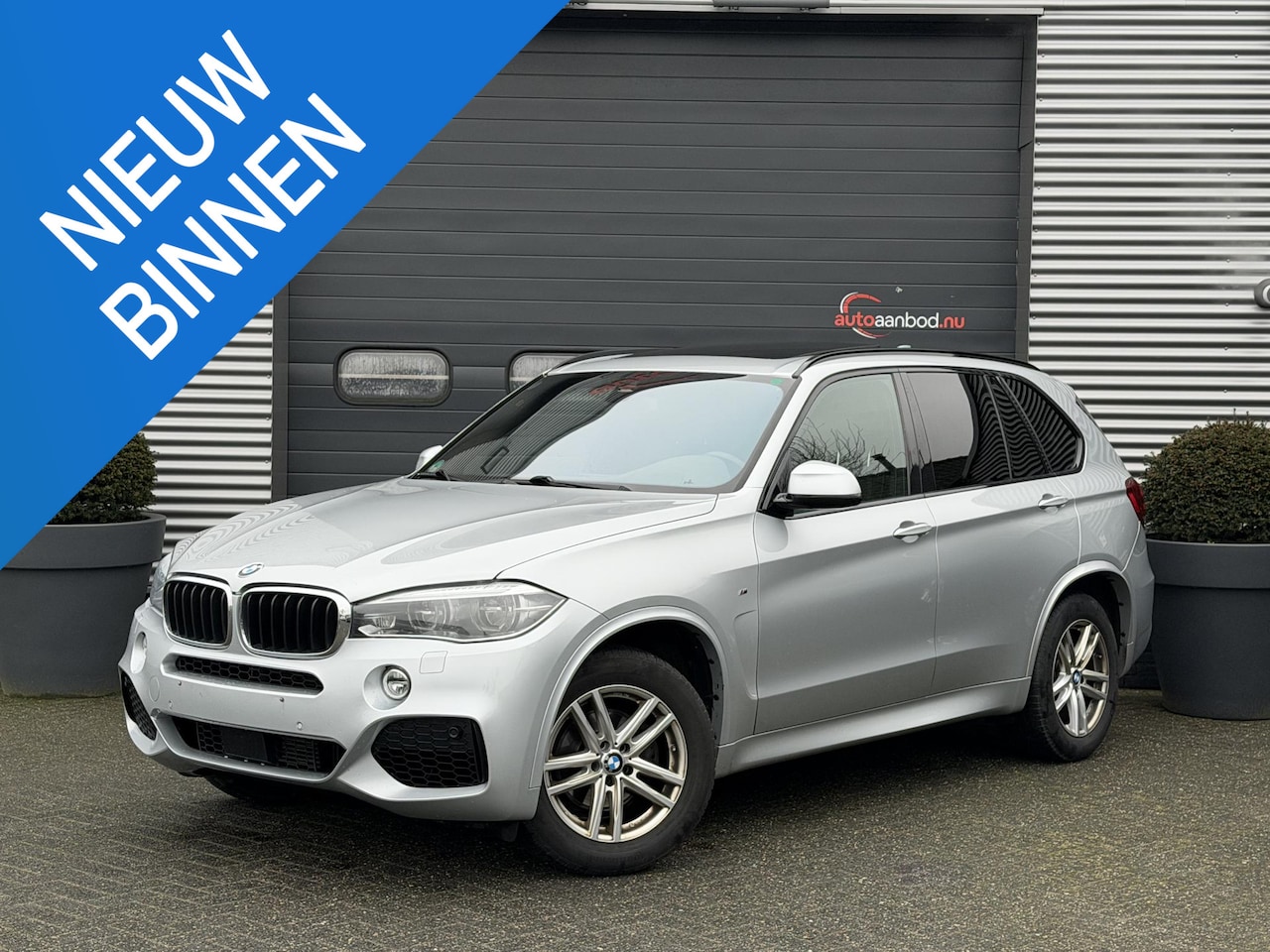 BMW X5 - xDrive30d High Executive M-Sport | Panoramadak | Head-Up Display | Camera | Dodehoek Detec - AutoWereld.nl