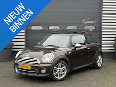 MINI Cooper - 1.6 Business Line | Panoramadak | Navigatie | Stoelverwarming | Lederen Bekleding | Cruise