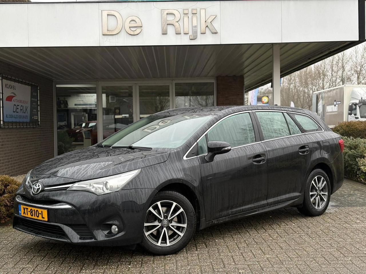 Toyota Avensis Touring Sports - 1.8 VVT-i Aspiration | Afn. Trekhaak, Navi, Camera, Cruise, Climate | Dealeronderhouden | - AutoWereld.nl