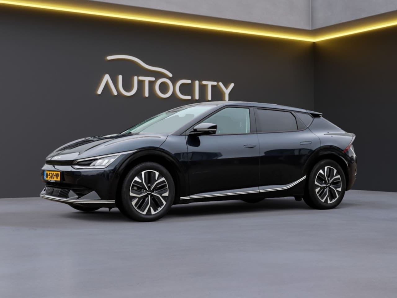 Kia EV6 - Plus 77.4 kWh 100% SOH l Leder l Warmtepomp l Camera - AutoWereld.nl