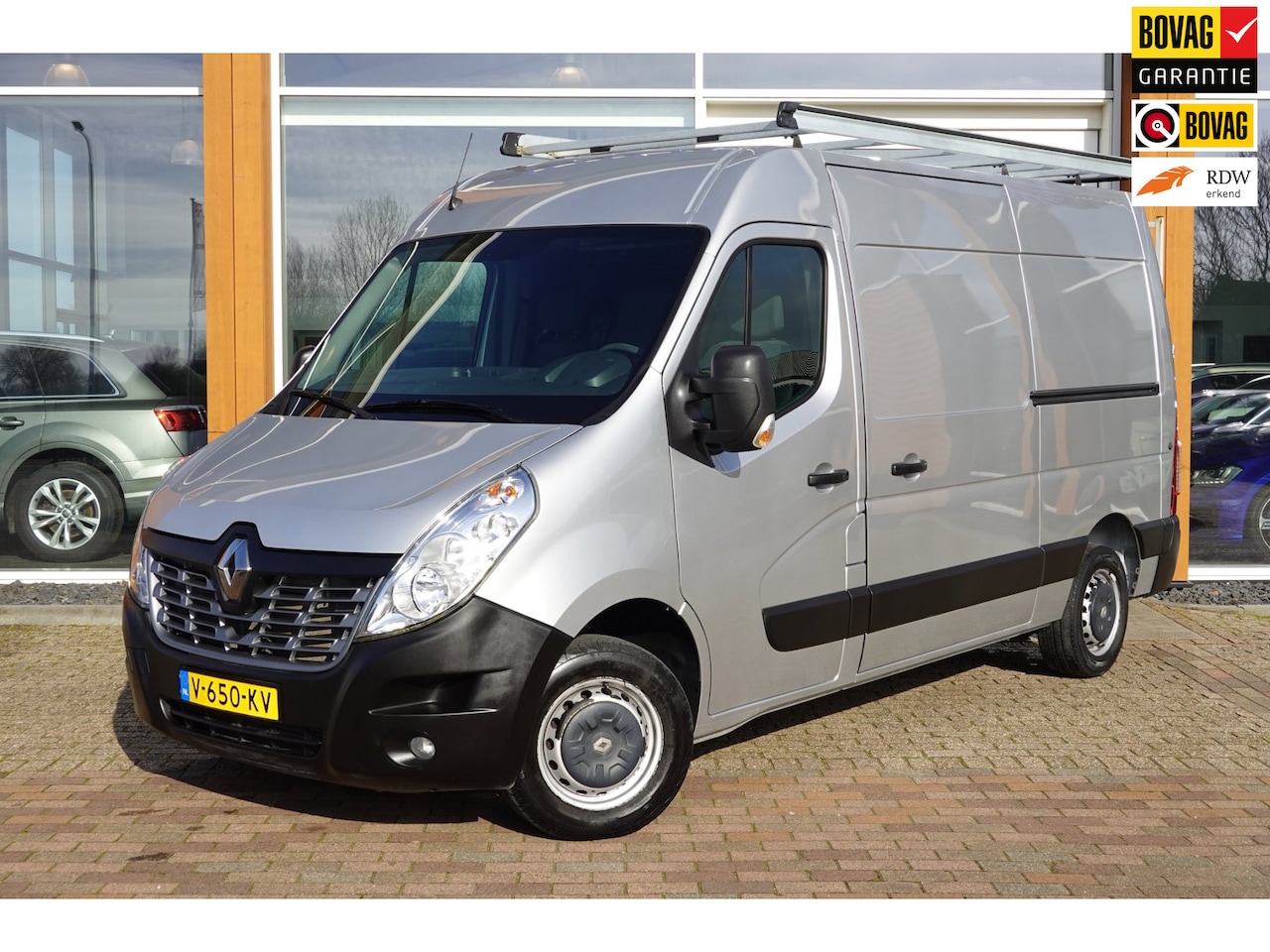 Renault Master - T33 2.3 dCi L2H2 Dubbele schuifdeur - AutoWereld.nl