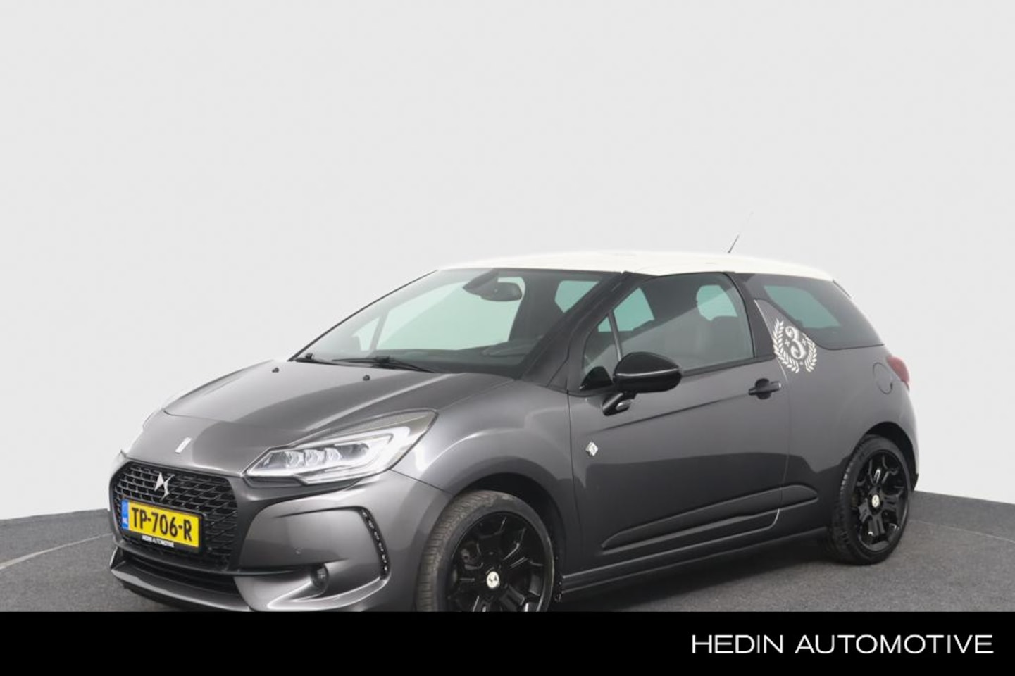 DS 3 - 1.2 110pk Café Racer | Navigatie | Leder | Stoelverwarming | Carplay | Camera | Cruise Con - AutoWereld.nl