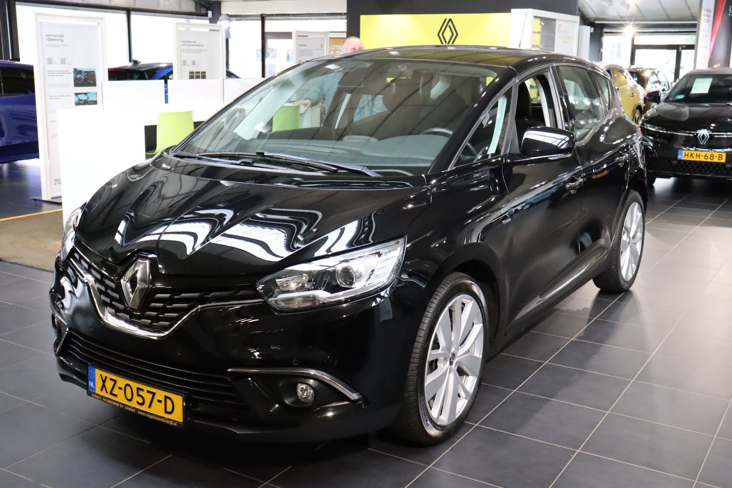 Renault Scénic - TCe 140pk Limited - AutoWereld.nl