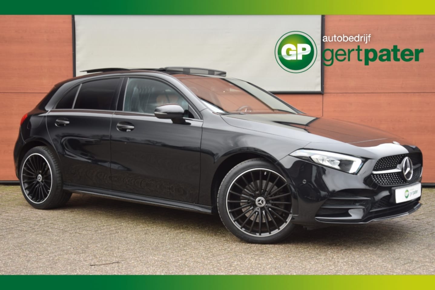 Mercedes-Benz A-klasse - 250e AMG-Line Pano/Night/LED/19"/Ambienteverlichting - AutoWereld.nl