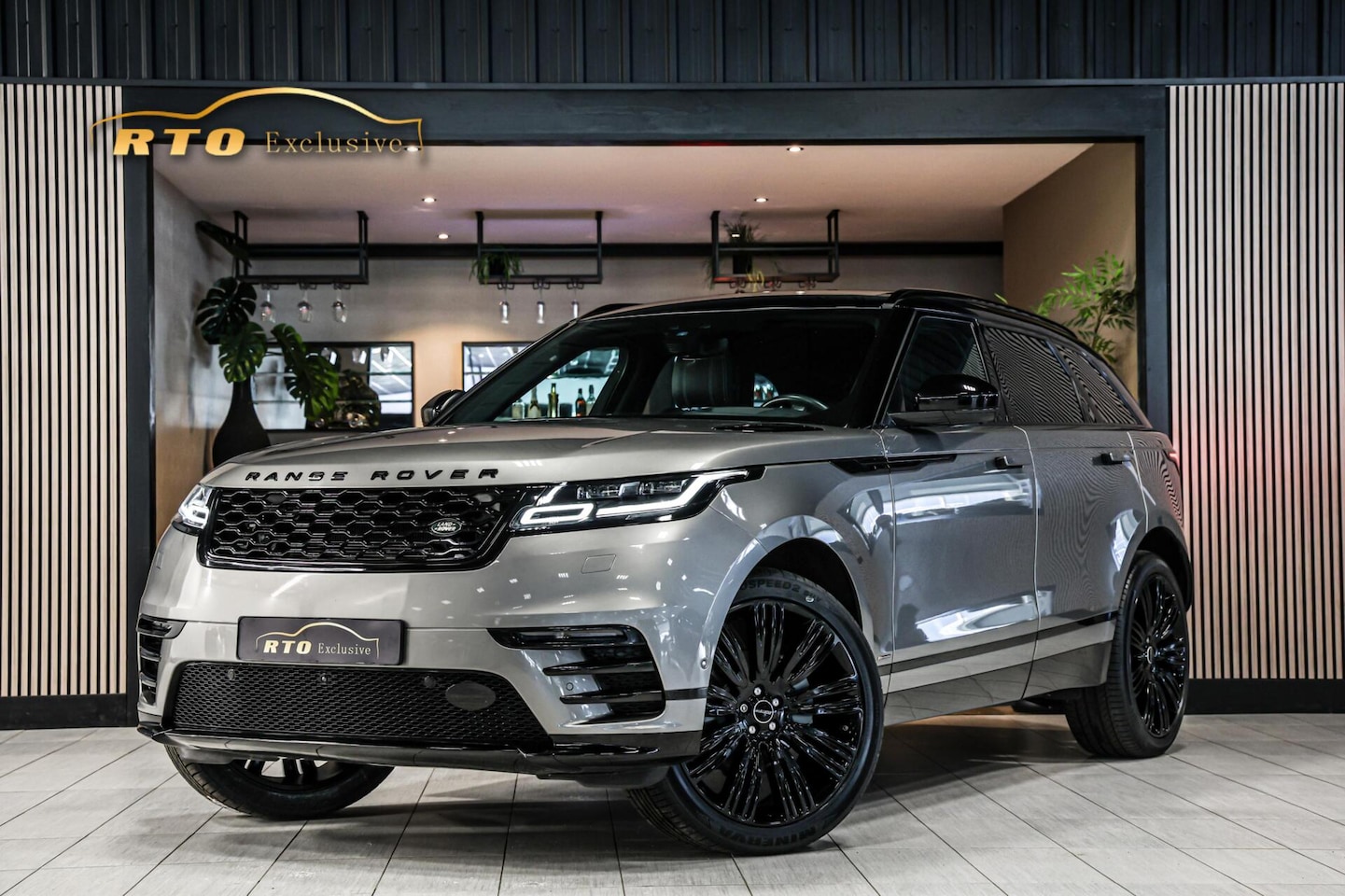Land Rover Range Rover Velar - 2.0 I4 Turbo AWD|Pano|HUD|22'' - AutoWereld.nl