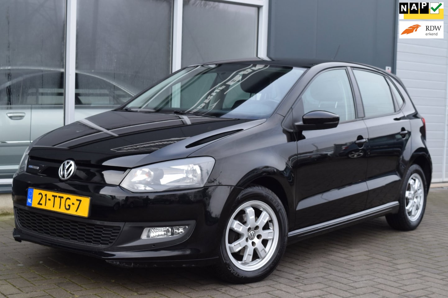 Volkswagen Polo - 1.2 TDI BlueMotion Comfortline | Airco | Cruise | APK 2-2027 ! - AutoWereld.nl