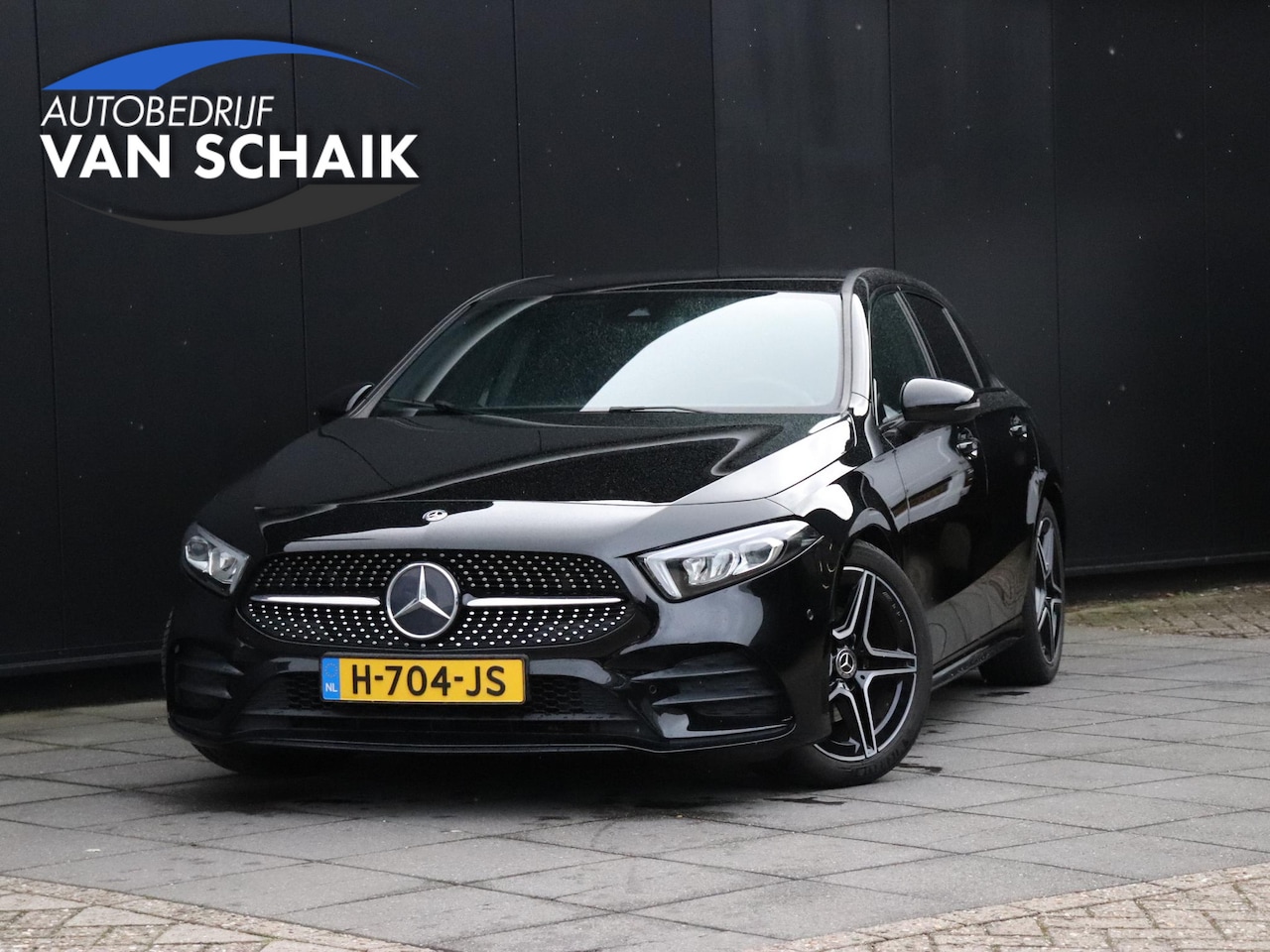 Mercedes-Benz A-klasse - 160 | AMG LINE | SPORTSTOELEN | CAMERA | APPLE CARPLAY | CRUISE | NAVI | STOELVERW. | - AutoWereld.nl
