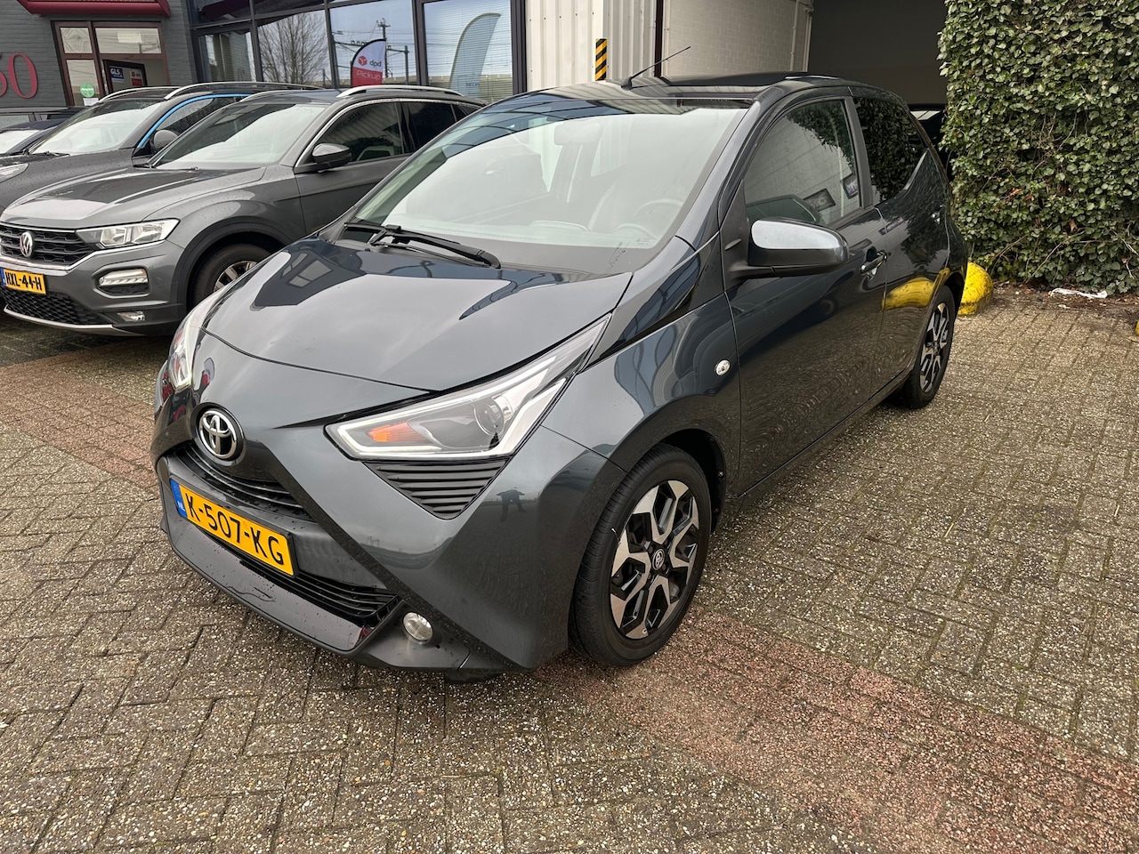 Toyota Aygo - 1.0 VVT-i x-joy 1.0 VVT-i x-joy , 1.Hand,NAP,Vol Optie - AutoWereld.nl