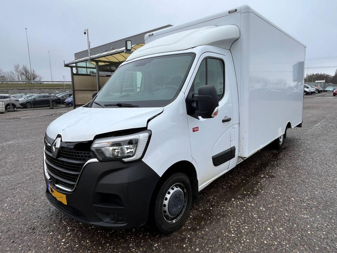 Renault Master - T35 2.3 dCi L3 Navi Airco Camera - AutoWereld.nl