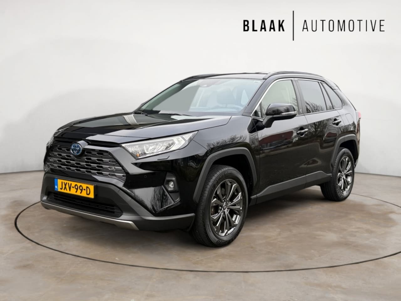 Toyota RAV4 - Hybrid 4x2 Team Deutschland - AutoWereld.nl