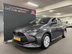 Toyota Yaris - 1.5 VVT-i Active/ Eerste eigenaar/ Handgeschakeld/ Nederlandse auto/ Airco/ Achteruitrijca