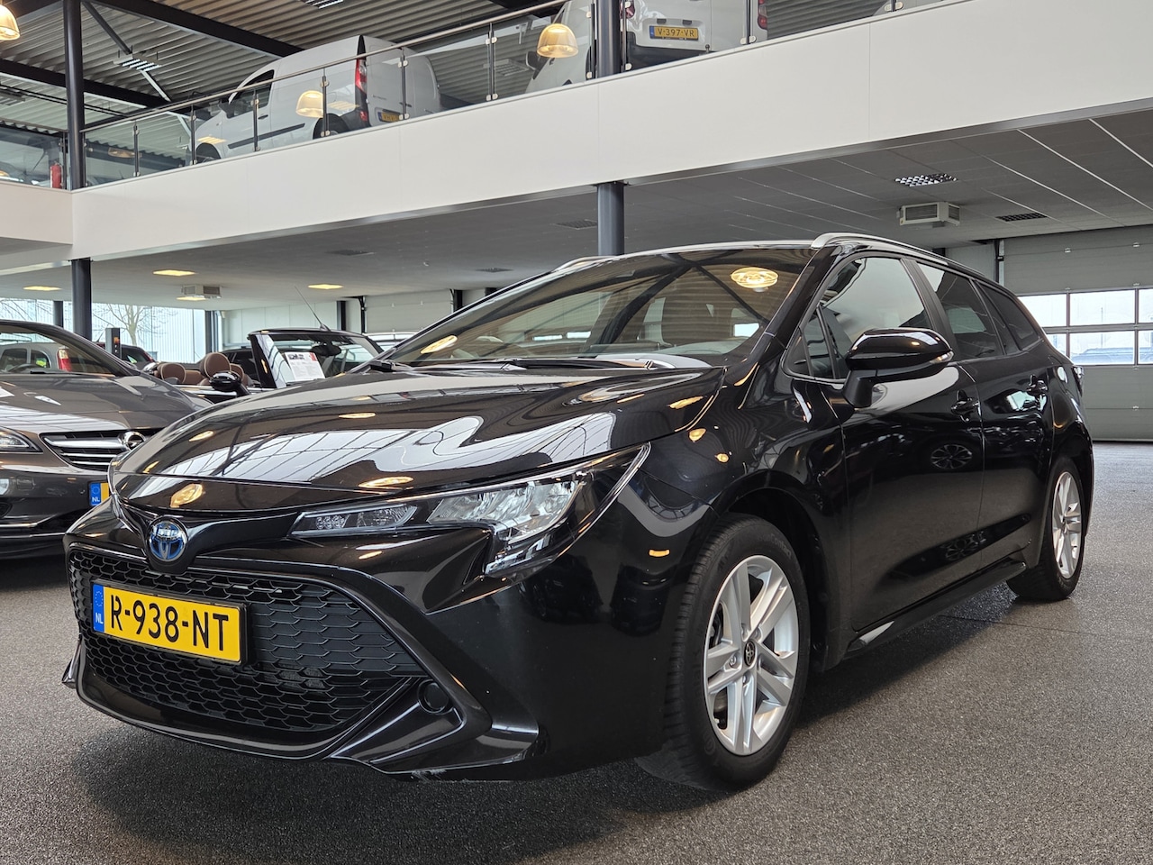 Toyota Corolla Touring Sports - 1.8 Hybrid Active 1.8 Hybrid Active - AutoWereld.nl