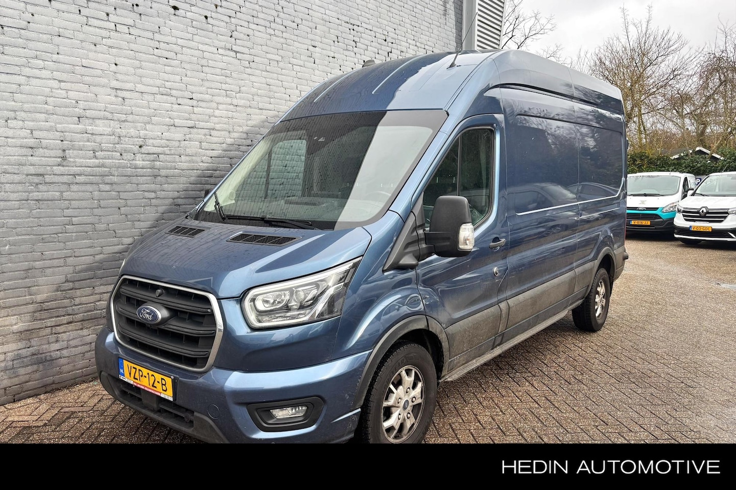 Ford Transit - 350 2.0 TDCI L3H3 Limited 170 pk automaat Vol Leder | Adaptive Cruise | Elektrische schuif - AutoWereld.nl