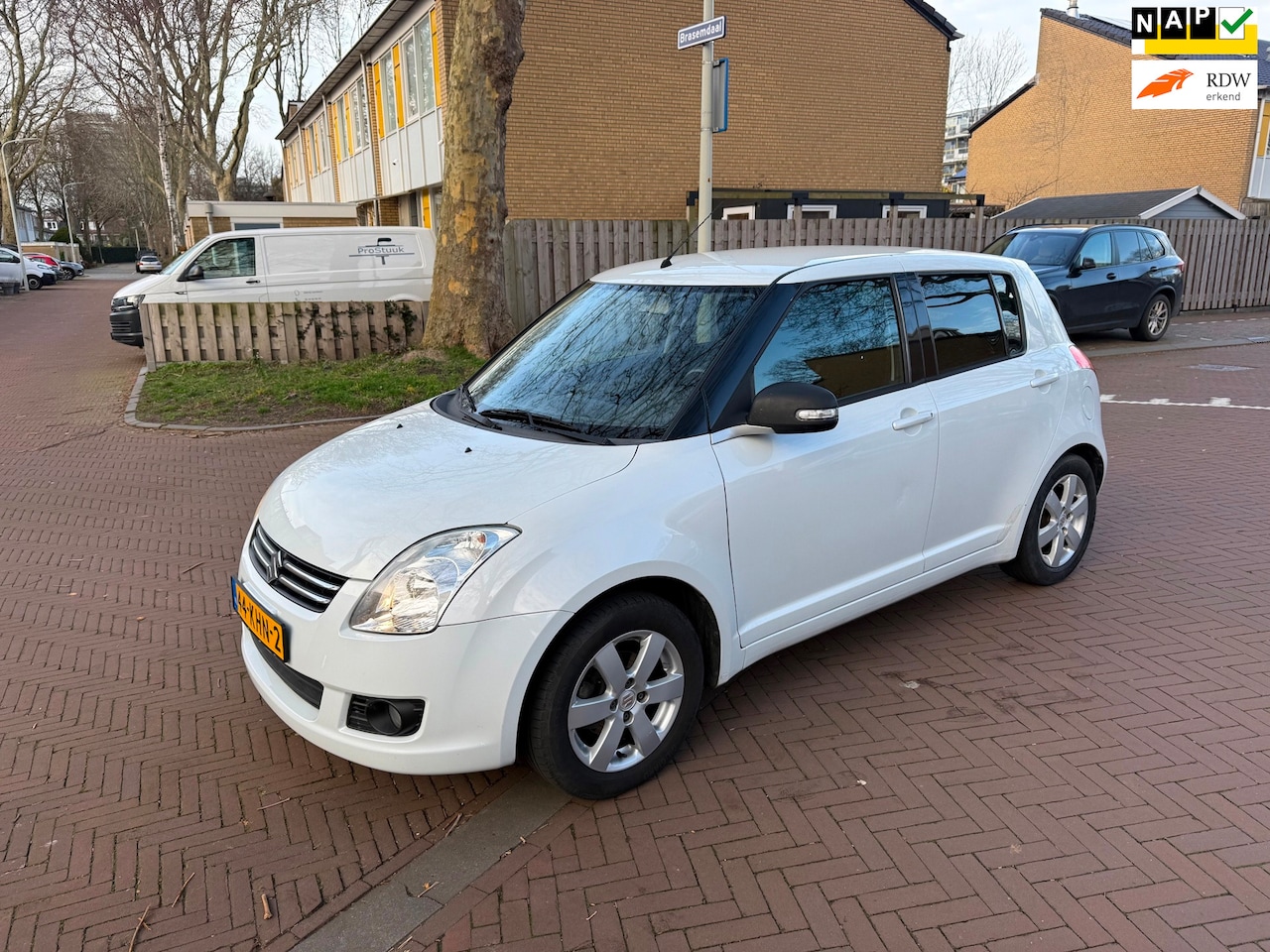 Suzuki Swift - Airco / Tweede eigenaar / 122.000 NAP / Leuke auto - AutoWereld.nl