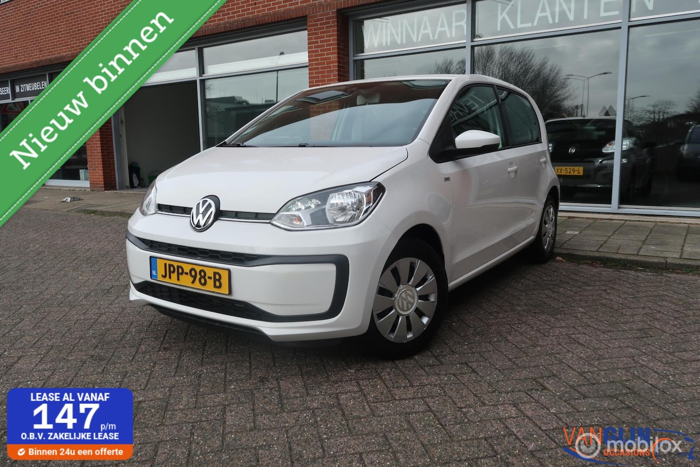 Volkswagen Up! - 1.0 BMT high up! airco cruise control - AutoWereld.nl