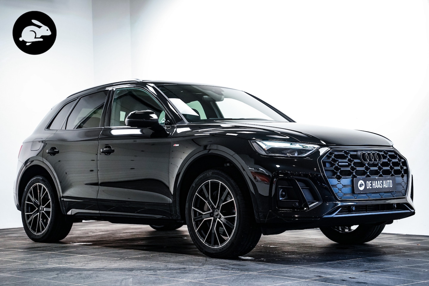 Audi Q5 - 50 TFSI e S-Line Black ed|Pano dak|Camera|Apple|20 inch - AutoWereld.nl