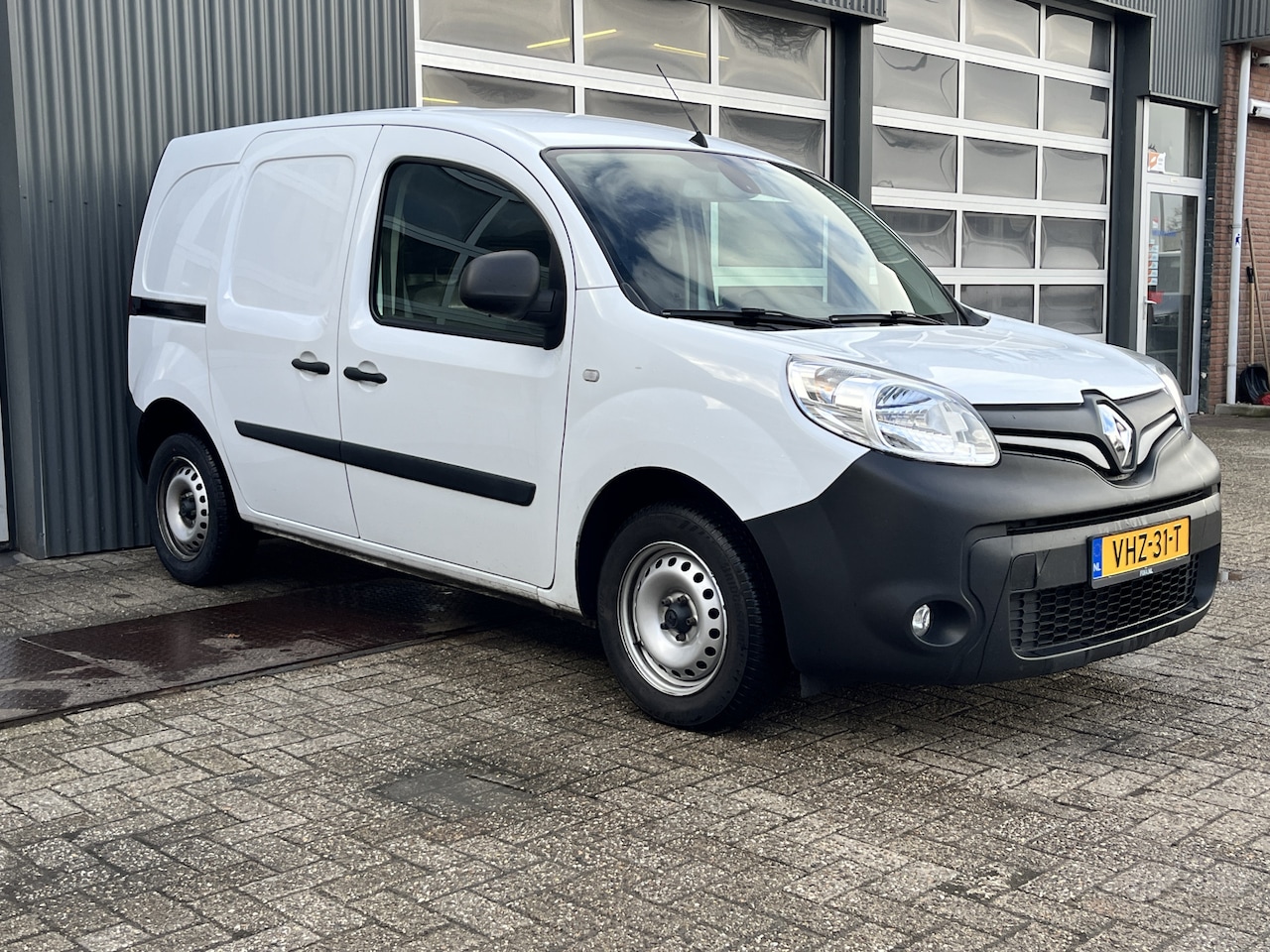 Renault Kangoo - 1.5 Blue dCi Airco Cruise control Bluetooth telefoon voorbereiding 2-persoons Parkeersenso - AutoWereld.nl
