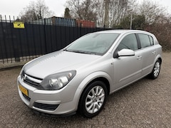 Opel Astra - 1.6 Elegance 5 Drs Clima/Cruise/LMV