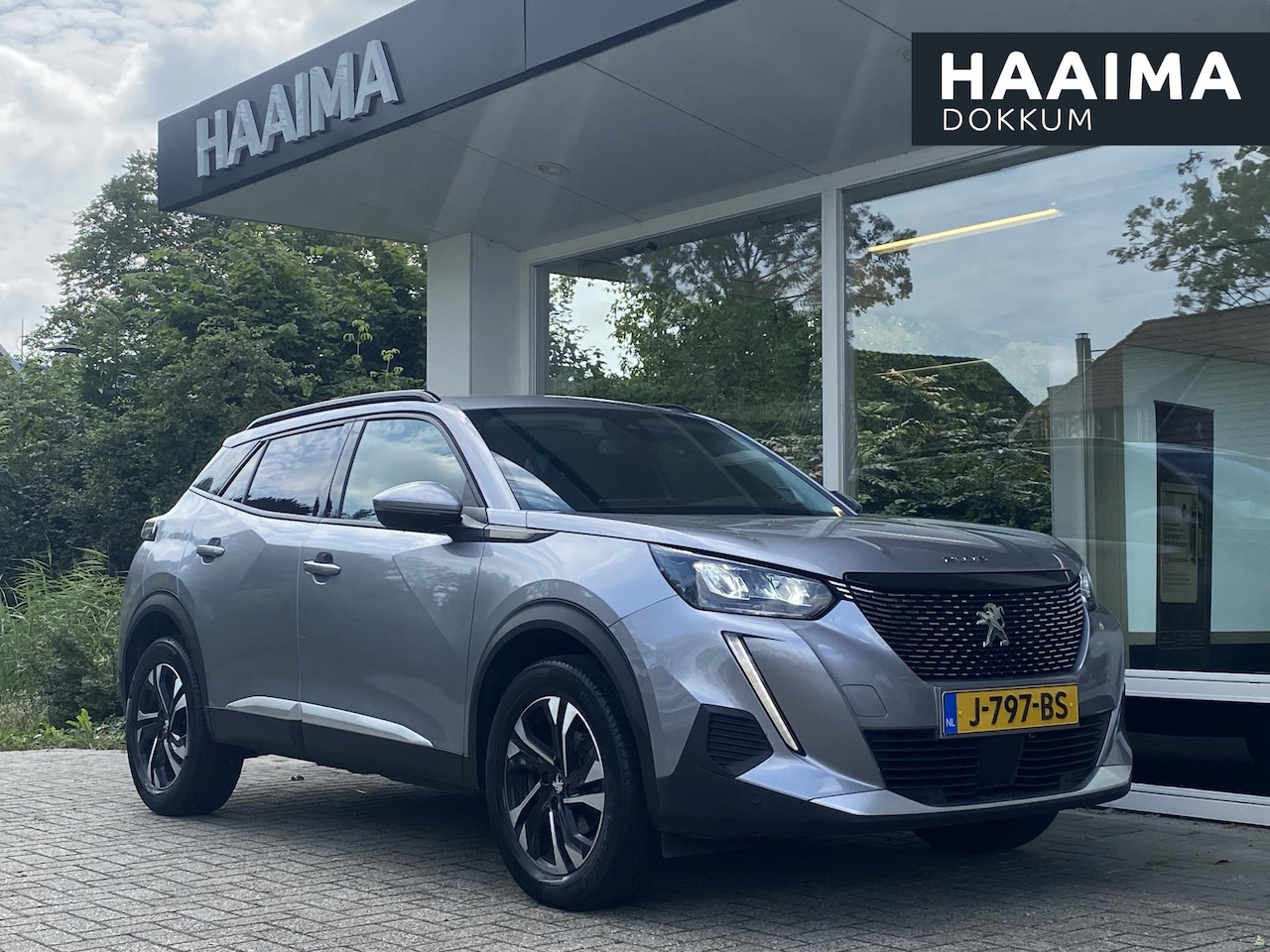 Peugeot 2008 - 1.2T 130pk Allure | Keyless Entry | 3D Cockpit | Achteruitrijcamera | Navigatie | Parkeers - AutoWereld.nl