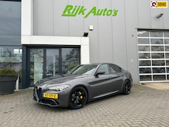 Alfa Romeo Giulia - 2.0T * Veloce pack * Stoel + Stuur verwarming * Leder