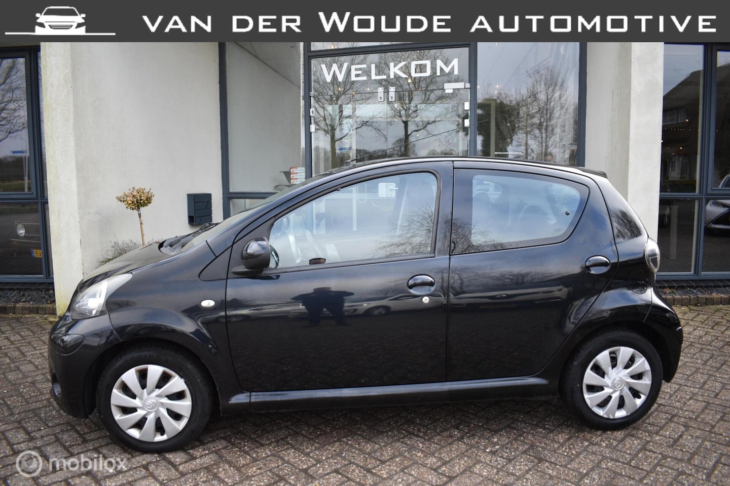 Toyota Aygo - 1.0 VVT-i Aspiration 1.0 VVT-i Aspiration 5DRS, 2012|Airco|LED! - AutoWereld.nl